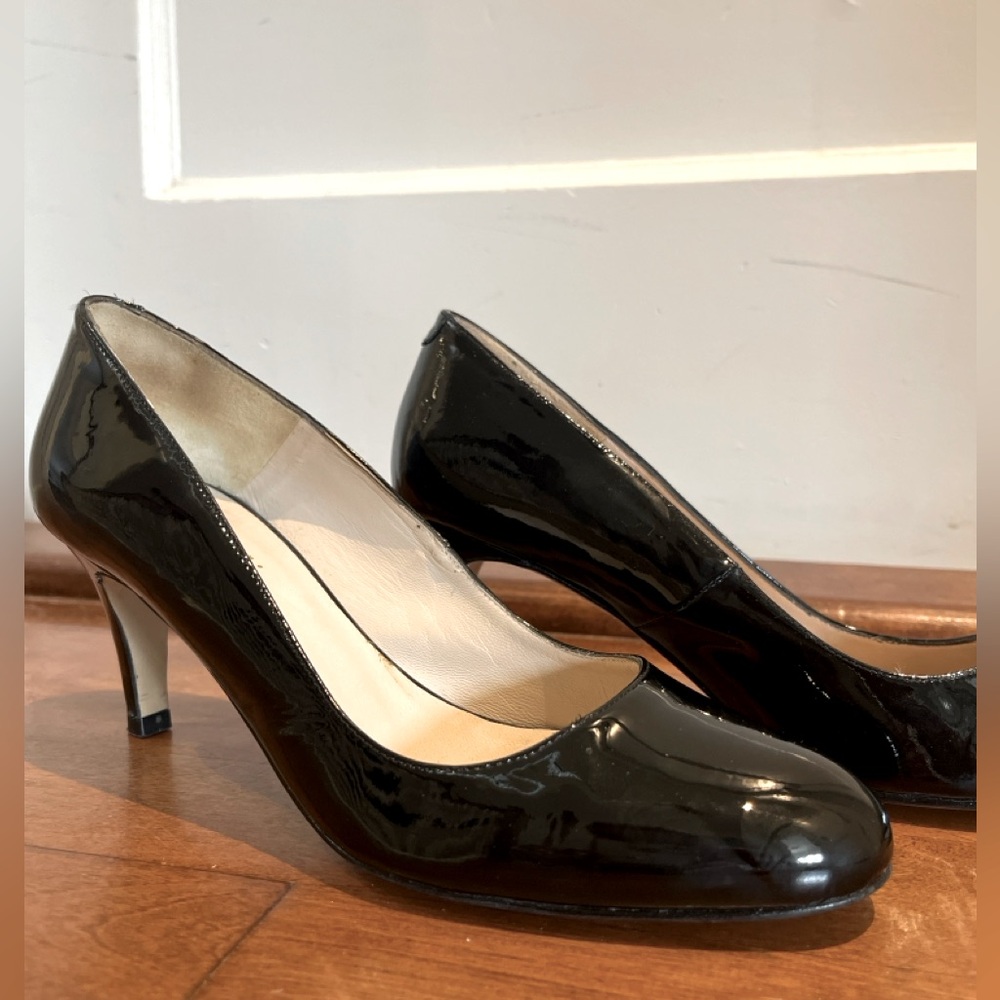 ✨ Minelli Classic Black Patent Leather Pumps – Size 37 (Made in Spain) ✨